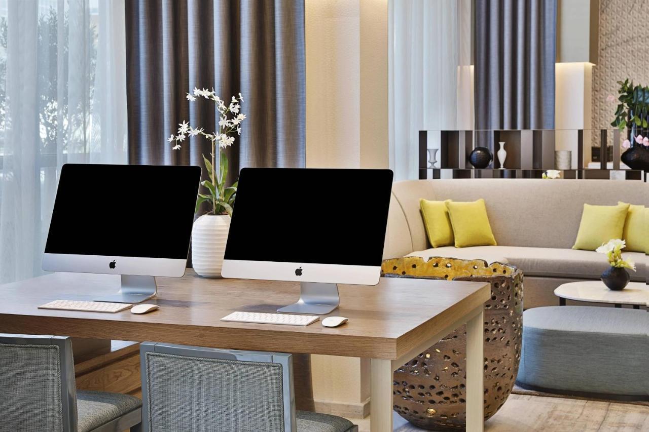 Hotel Courtyard By Marriott Dubai, Al Barsha Esterno foto